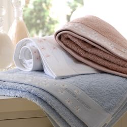 angelika maier     styling + decoration - Thumbnail